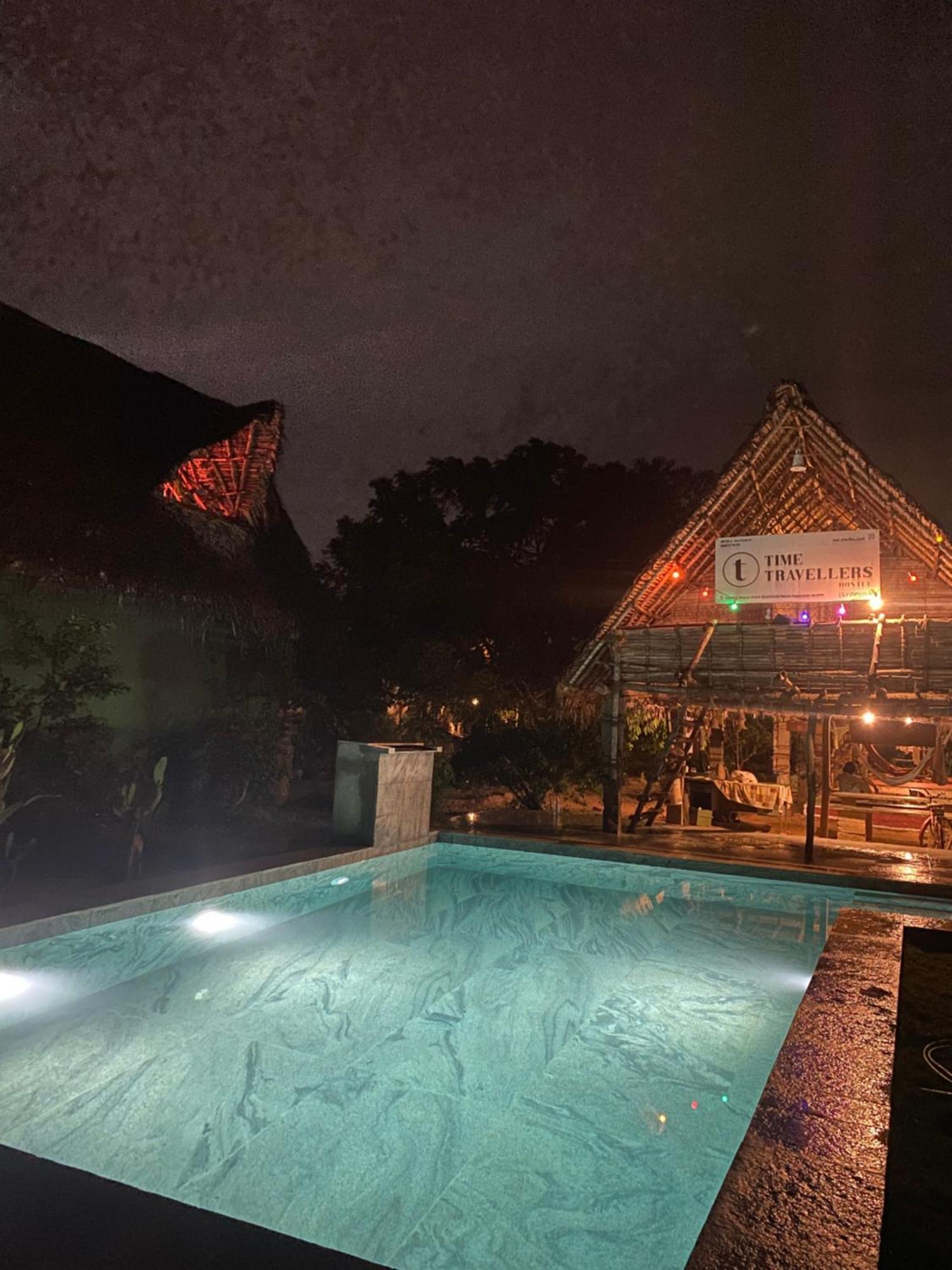 Time Travellers Hostel Auroville Exterior foto